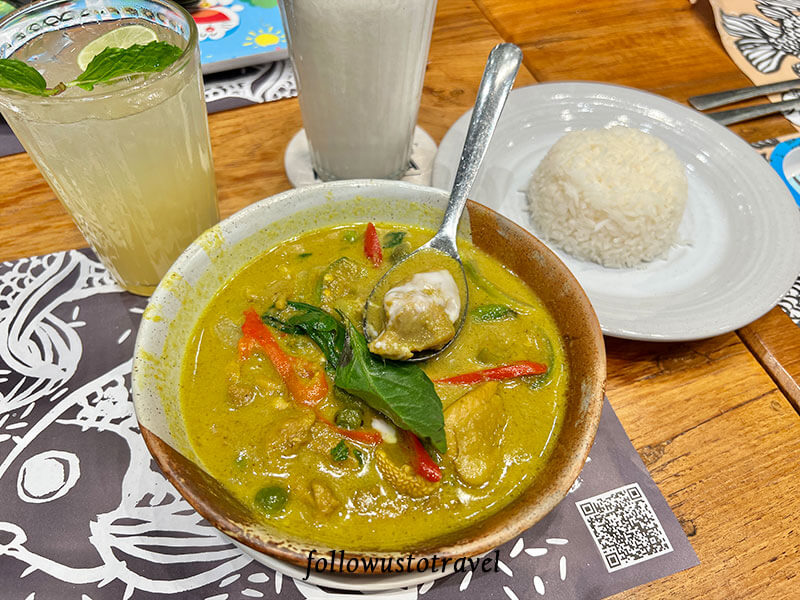 曼谷美食绿咖喱鸡KubKao’ KubPla