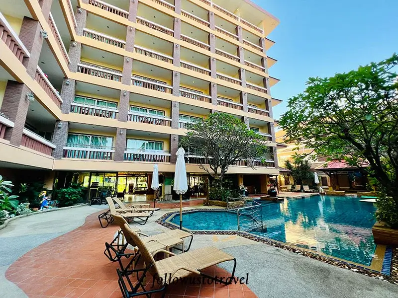 芭達雅飯店Aiyaree Place Hotel