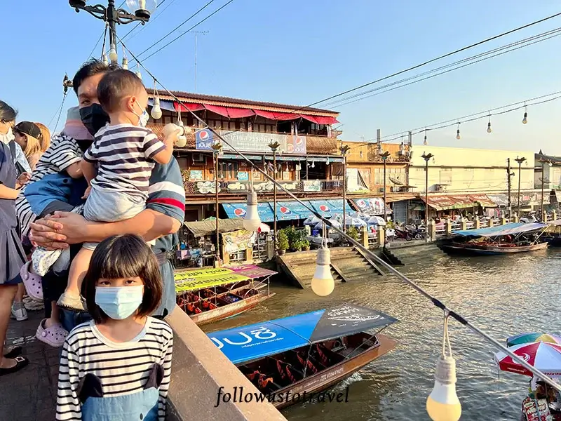 安帕瓦水上市場 amphawa floating market