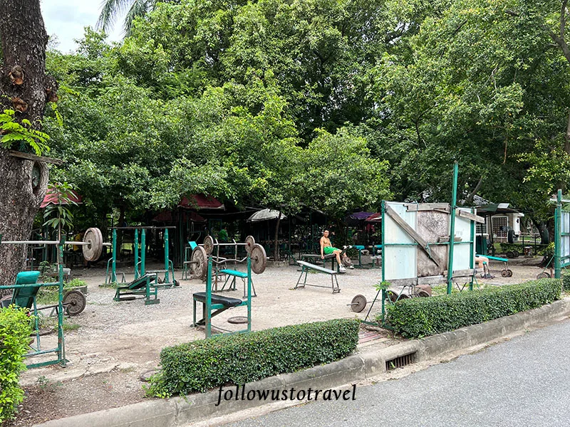 倫披尼公園 Lumphini Park Bangkok 露天健身器材