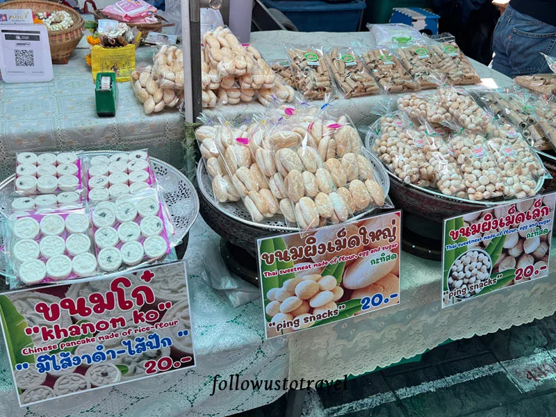 曼谷水上市場大林江水上市場美食 Taling Chan Floating Market
